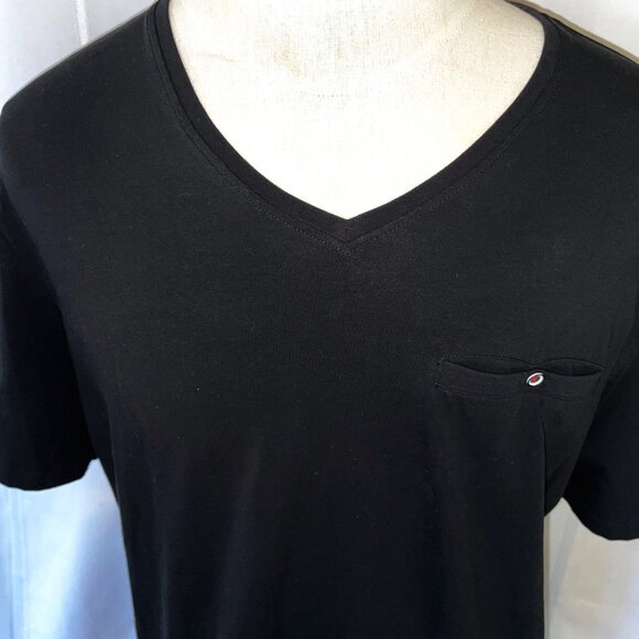 NWOT Men's Size XL Buttercloth® Solid Black Short Sleeve V-Neck T-Shirt - Picture 4 of 8